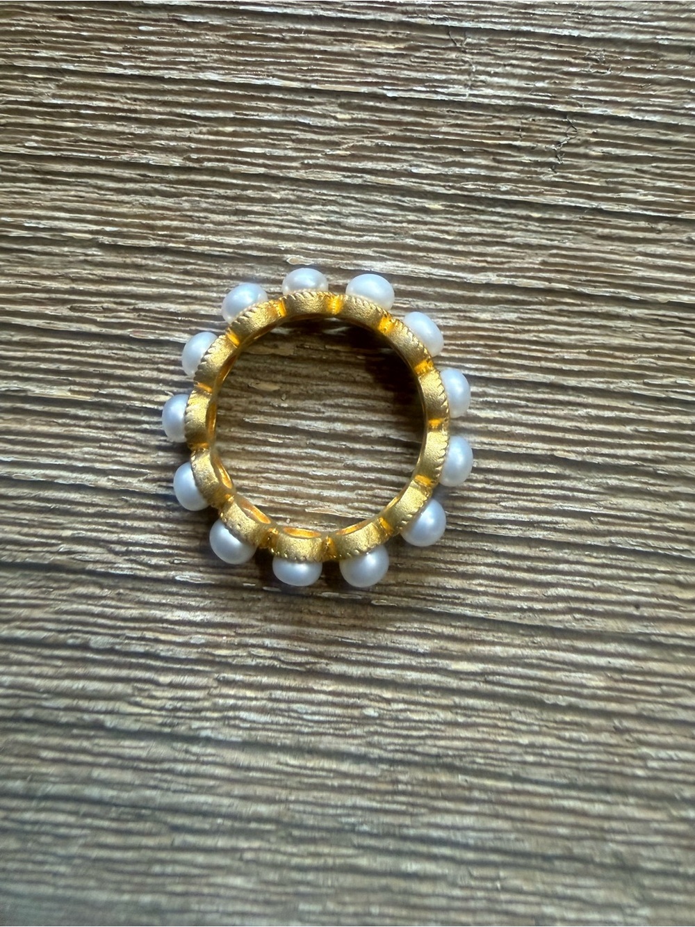 Freida Rothman Gold Pearl Accent Women's Ring - Elegant White Pearls size 7